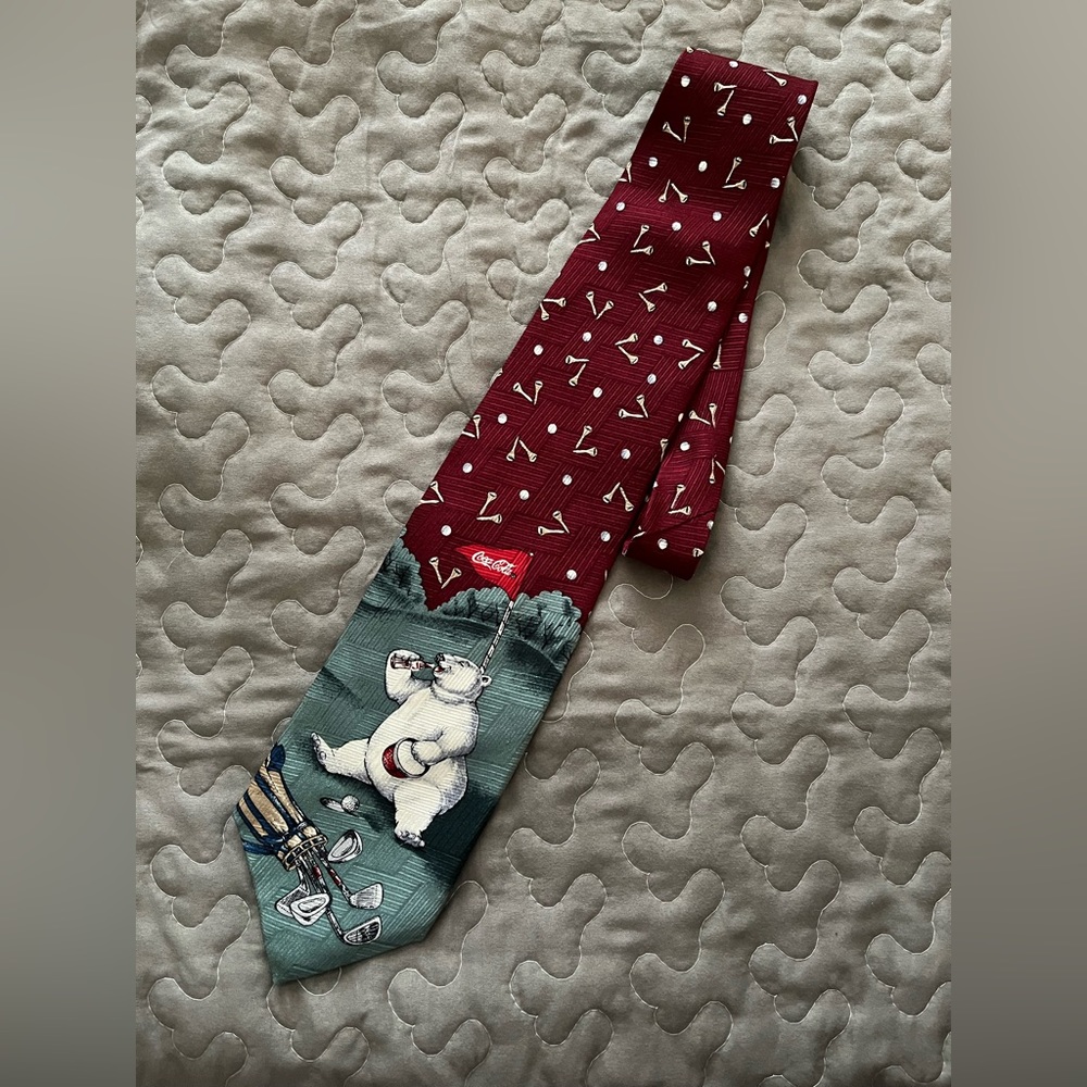 Coca Cola Coke Polar Bear Golf Tee Men’s Silk‎ Neck Tie